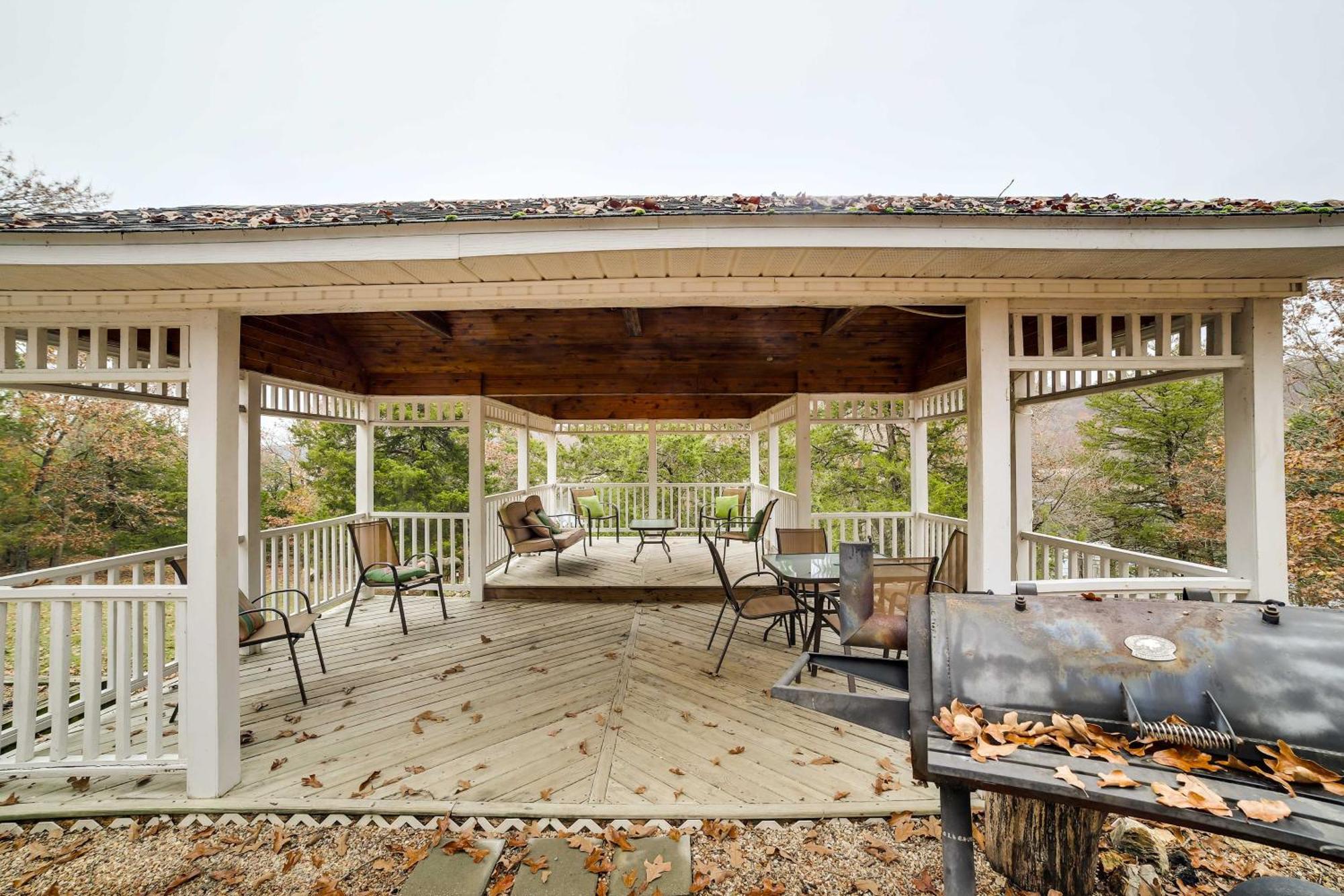 Waterfront Beaver Lake House With Deck And Fire Pit! Eureka Springs Exterior photo